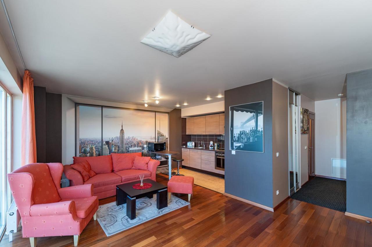 Panoramic City Centre Apartment By Polo Apartments Kaunas Exterior photo